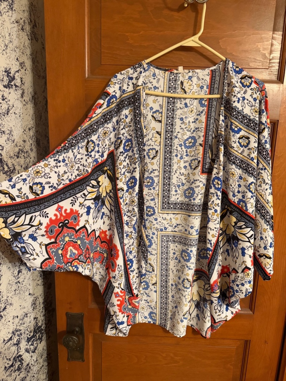 JODIFL Blue & Yellow Floral Border shawl